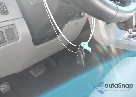 2012 Toyota Tundra Limited 5.7L V8 z USA, uszkodzony, nr VIN 5TFHW5F15CX266432